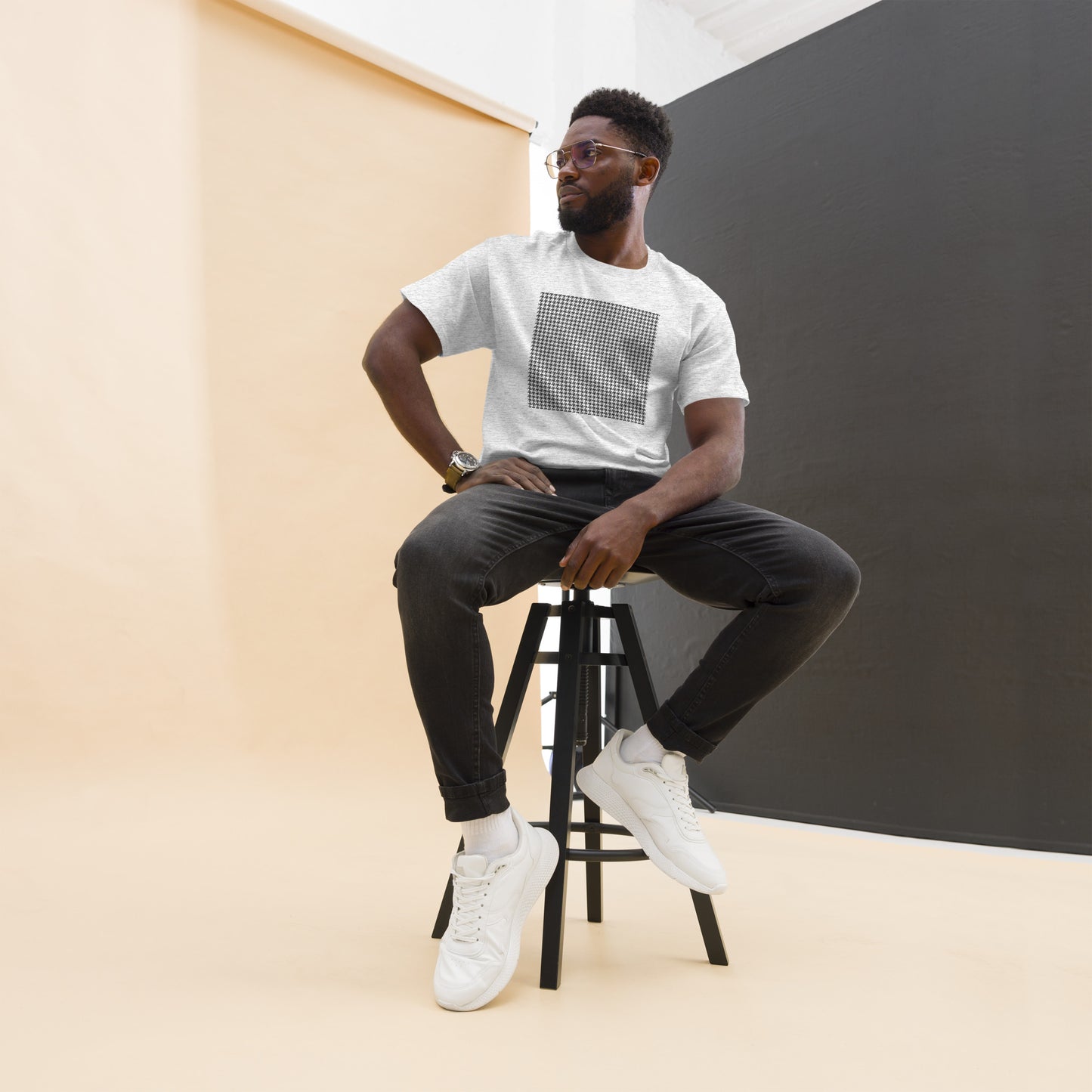 T-Shirt - Freedom pattern - 100%Cotton