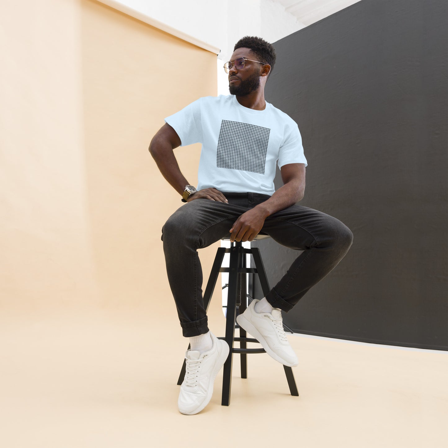 T-Shirt - Freedom pattern - 100%Cotton