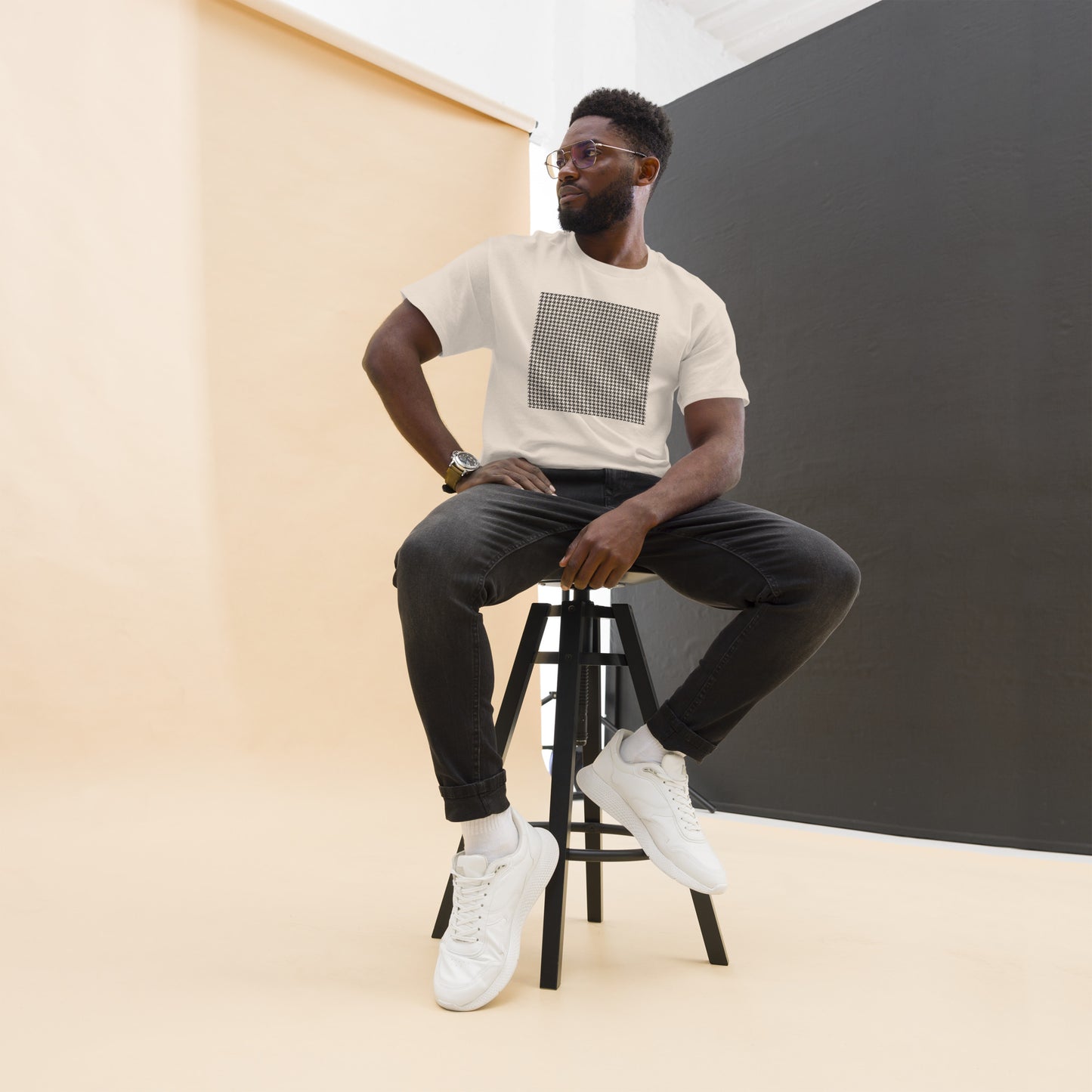T-Shirt - Freedom pattern - 100%Cotton