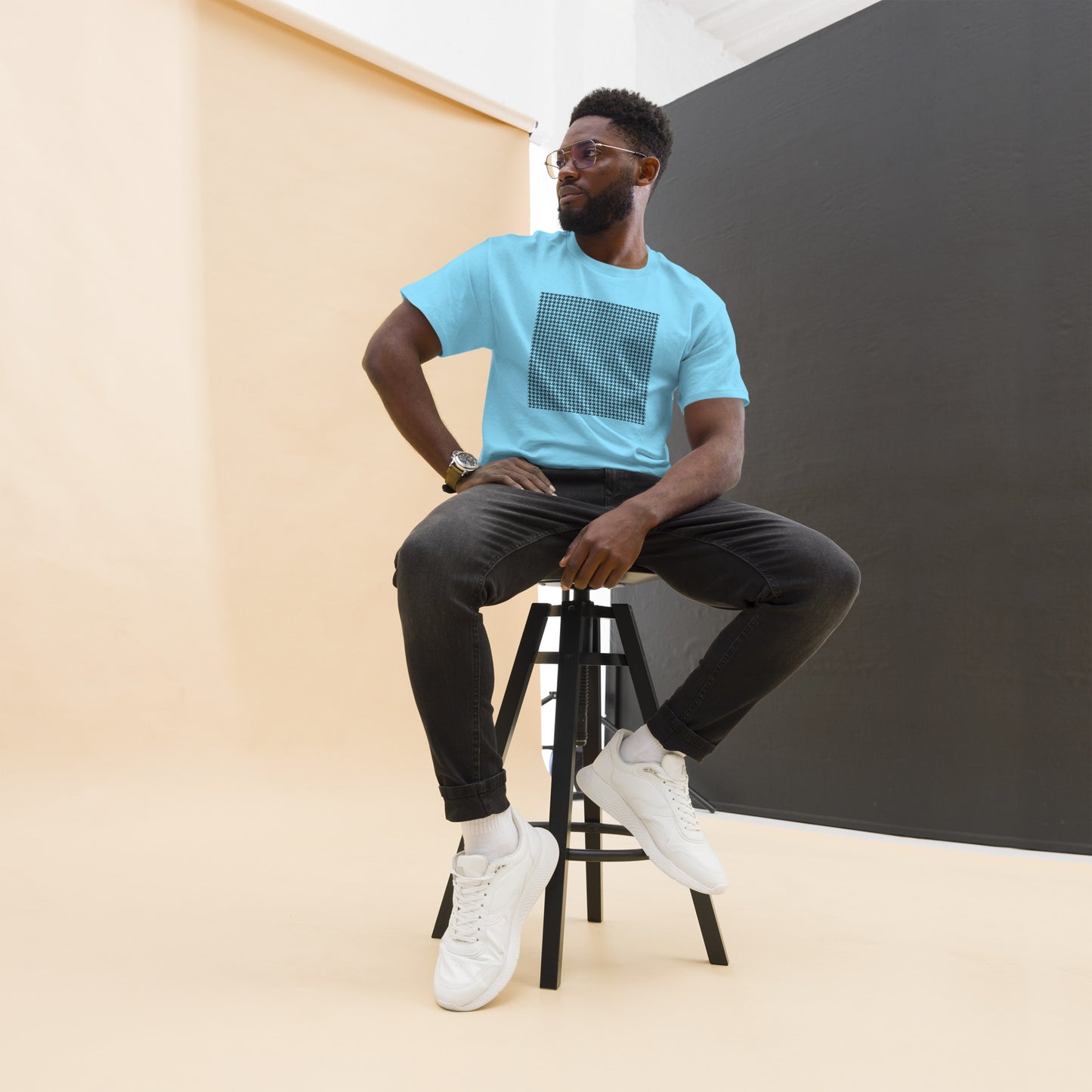 T-Shirt - Freedom pattern - 100%Cotton