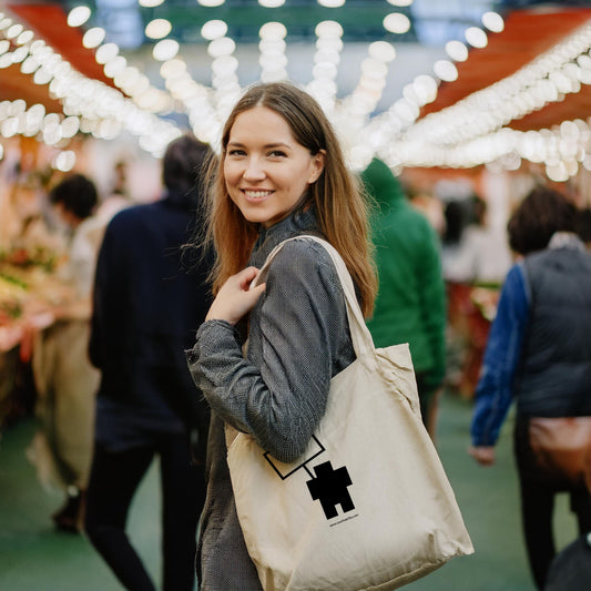 Neo's Tote Bag. 100% Cotton. 10L. Free shipping to Germany.